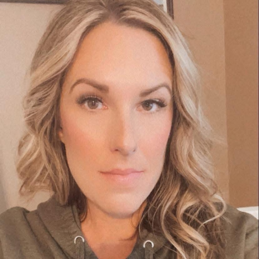 Meet your Posher, Leslie - Picture 2 of 15